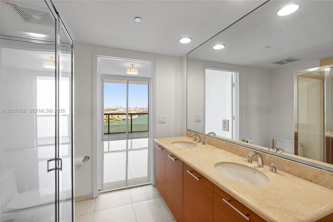 Building Photo - 50 Biscayne Blvd