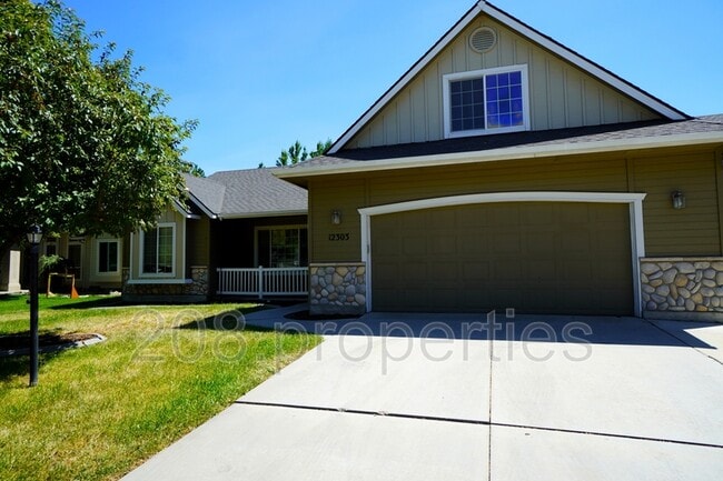 Primary Photo - 12303 W Abram Dr