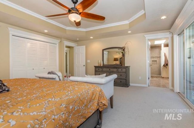 Building Photo - Gorgeous Updated Home in the Heart of Eagl...