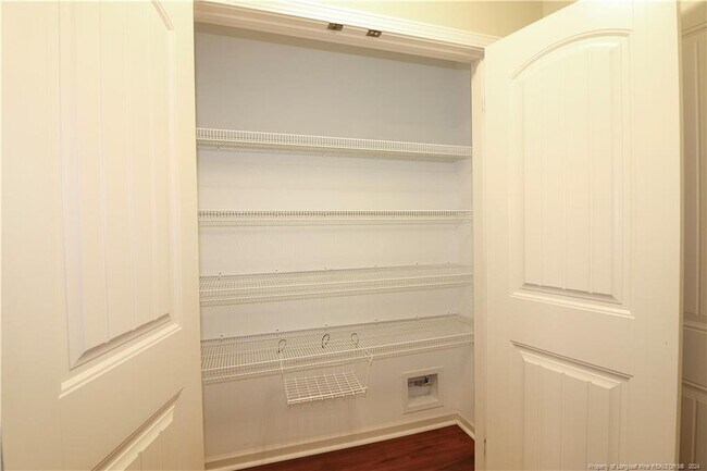 Building Photo - 1804 Gentle Bend Way