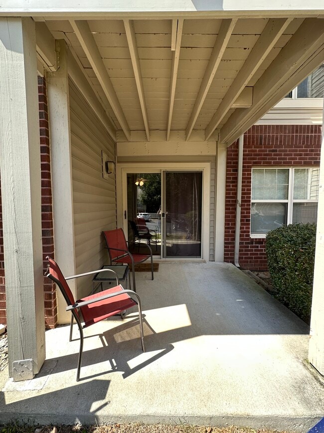 Building Photo - 11706 Olde English Dr