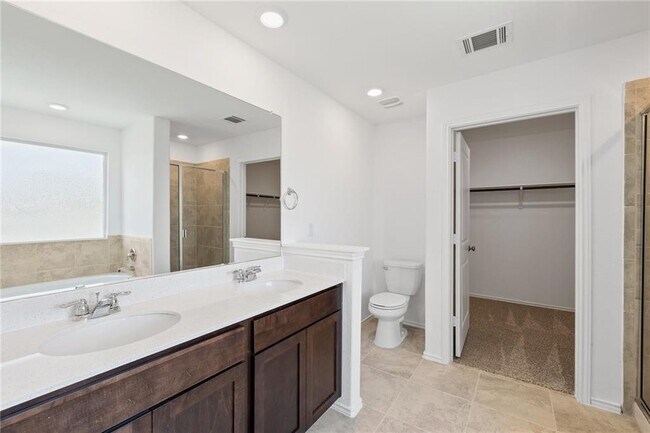 Building Photo - 21724 Wilmiller Ln