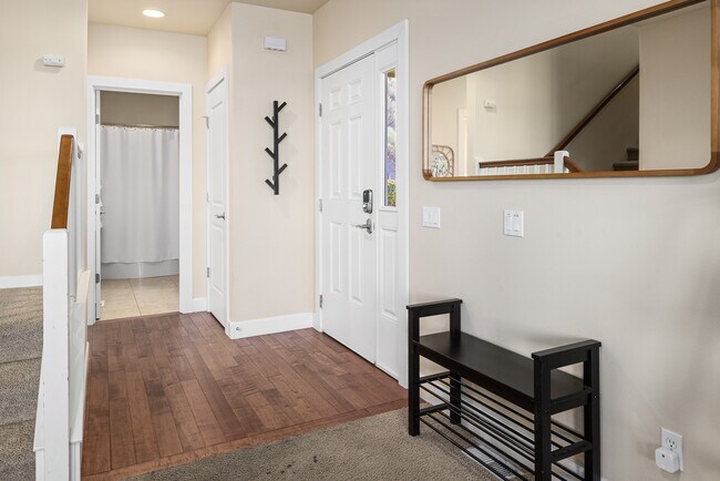 Building Photo - 9287 Riverview Way NW