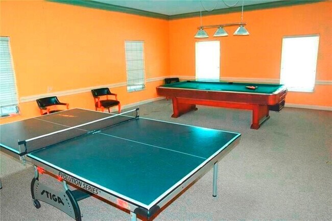 Building Photo - 6281 Bay Club Dr