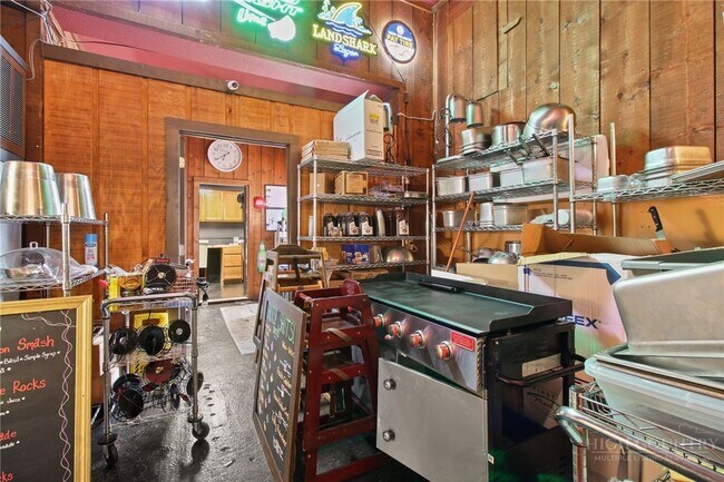 Building Photo - 1003 Beech Mountain Pkwy