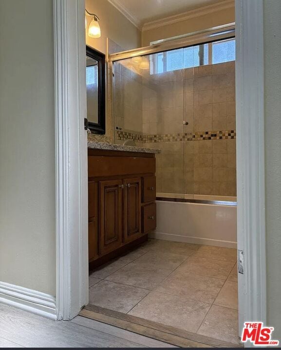 Building Photo - 567 S Wilton Pl