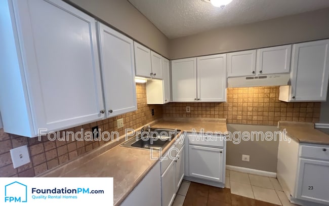 Building Photo - 3818 High Bridge Ct