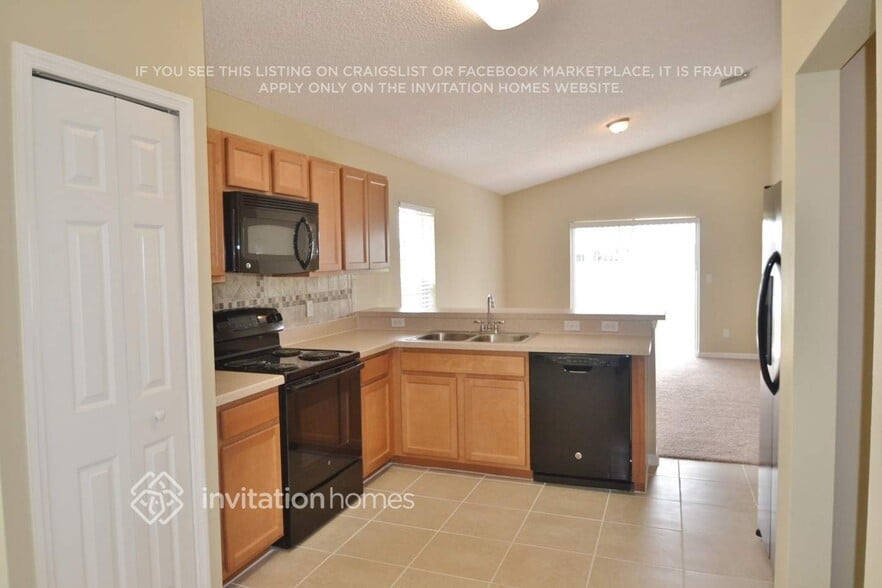 Building Photo - 2126 Darlin Cir