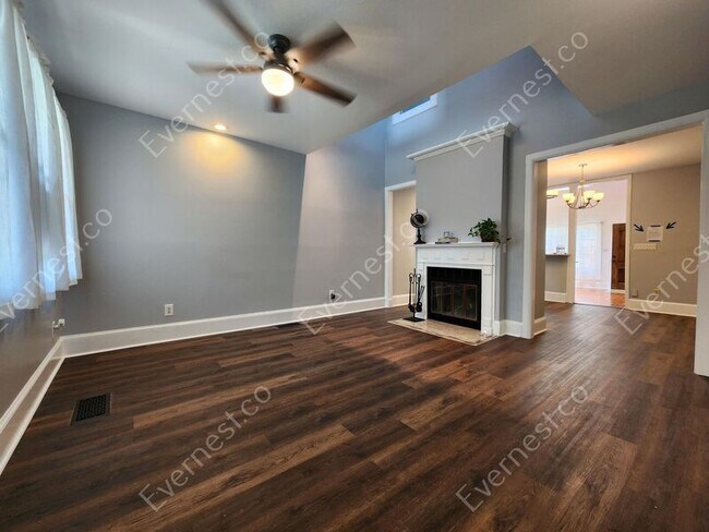 Building Photo - 41 Delta Pl NE