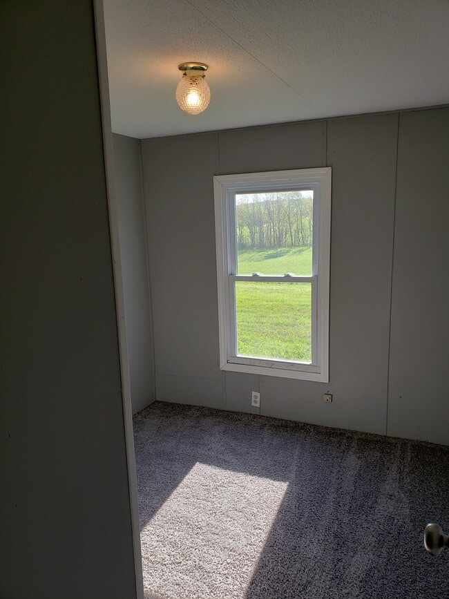 Building Photo - 6746 OH-179