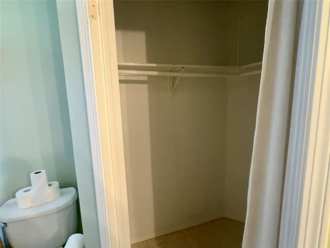 Building Photo - 8803 Palace Pkwy