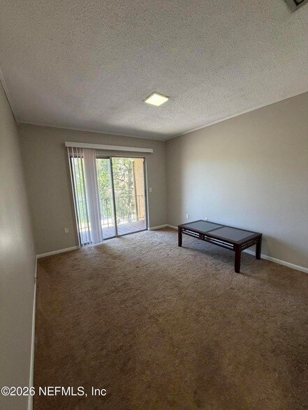 Building Photo - 396 Regency Wood Dr