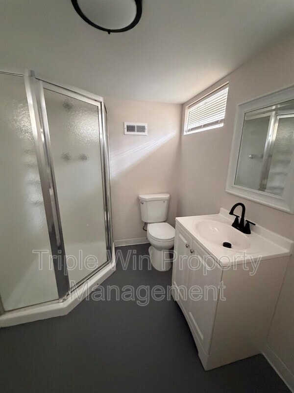 Building Photo - 10508 Druid Dr