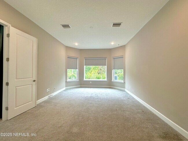 Building Photo - 11176 Engineering Way