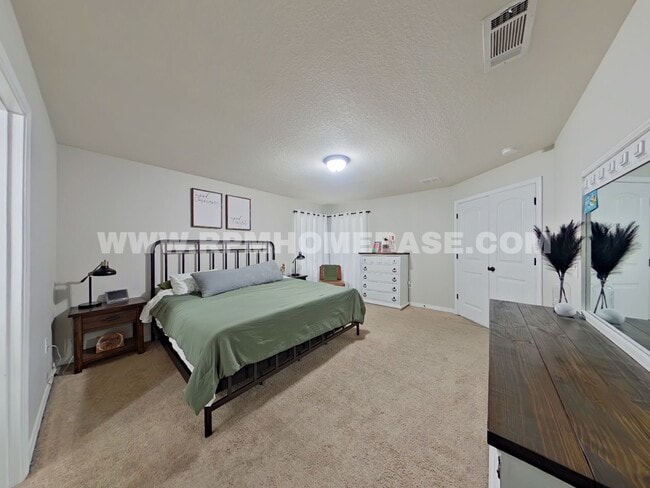 Building Photo - Coming Soon – Beautiful Rental Home in Cre...