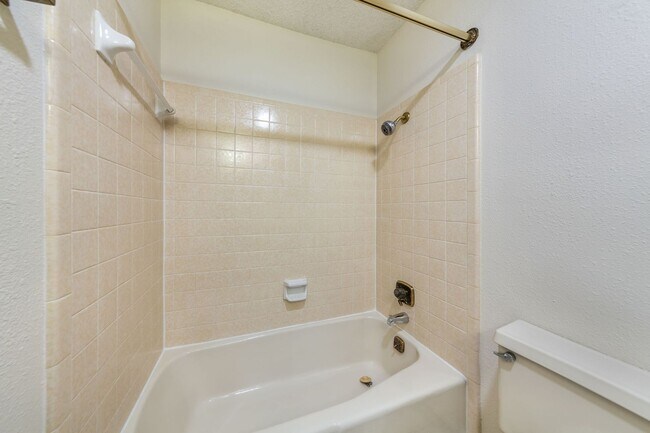 Building Photo - 8501 Fathom Cir