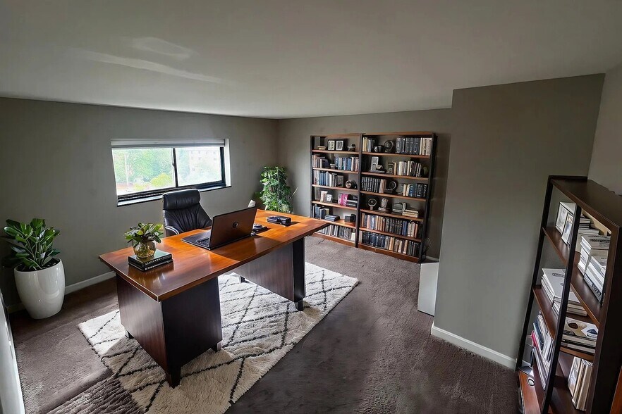 Building Photo - 1321 Worcester Rd