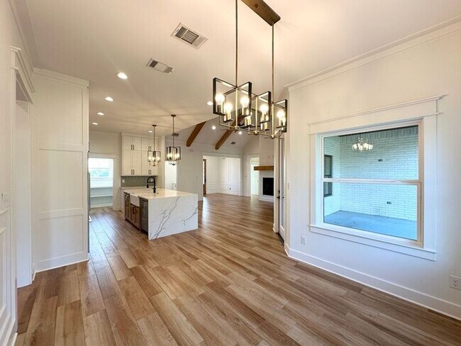 Building Photo - Stunning 3/2.5/2 in LISD! Tour Today!