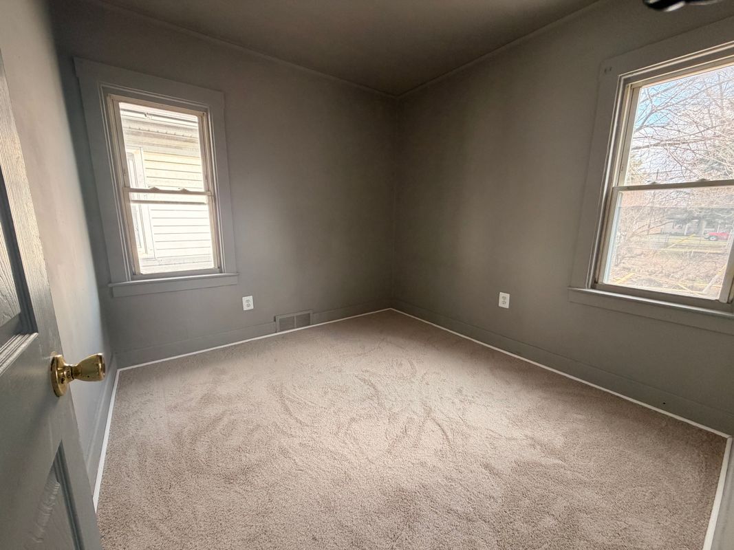 Building Photo - 4555 3rd St