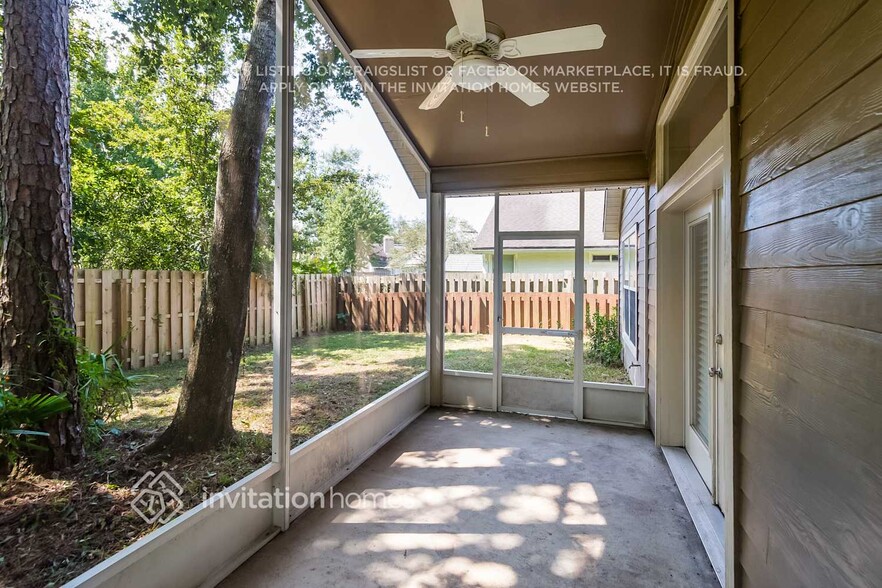Building Photo - 1639 Brighton Bluff Ct