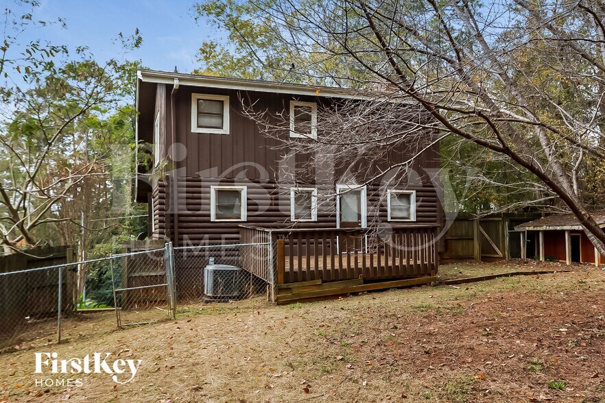 Building Photo - 4490 Wallace Cir SW