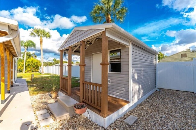 Building Photo - 11916 SW Newman Terrace