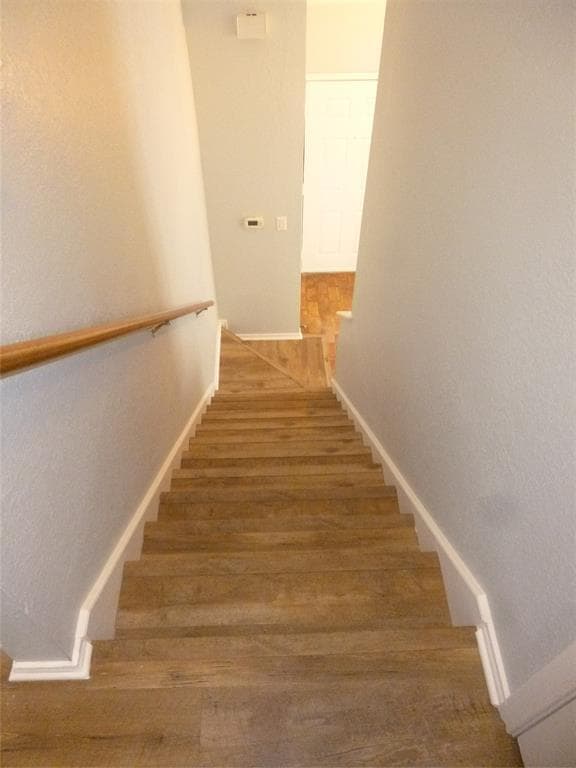 Building Photo - 8410 Fathom Cir