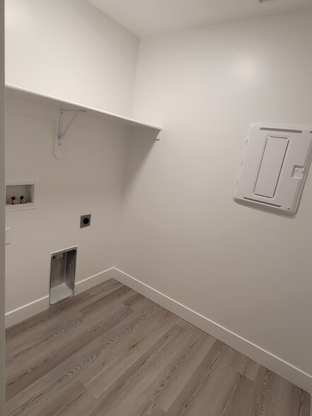 Building Photo - 3097 S 350 W