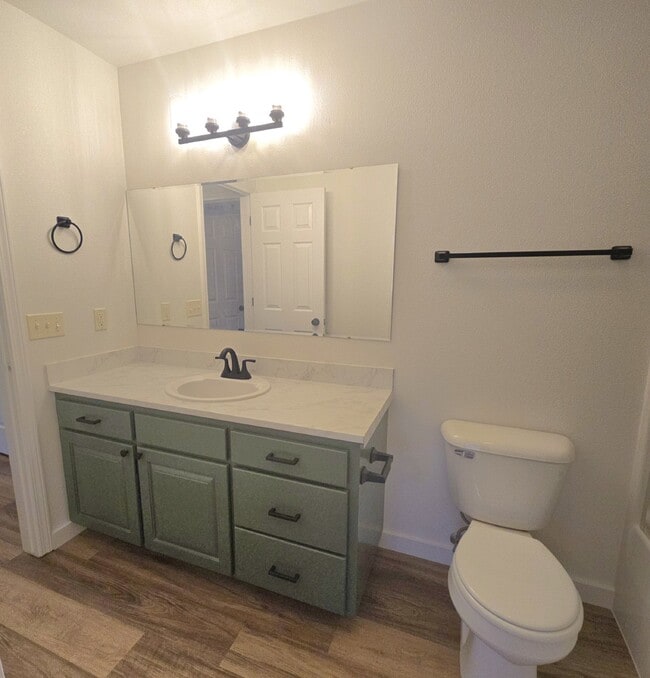 Building Photo - Remodeled 3 bedroom, 2 bathroom, 2 car garage + shop