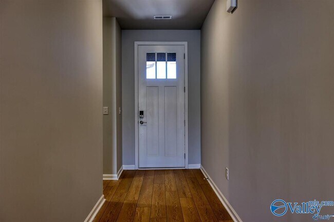 Building Photo - 115 Willow Rose Ln