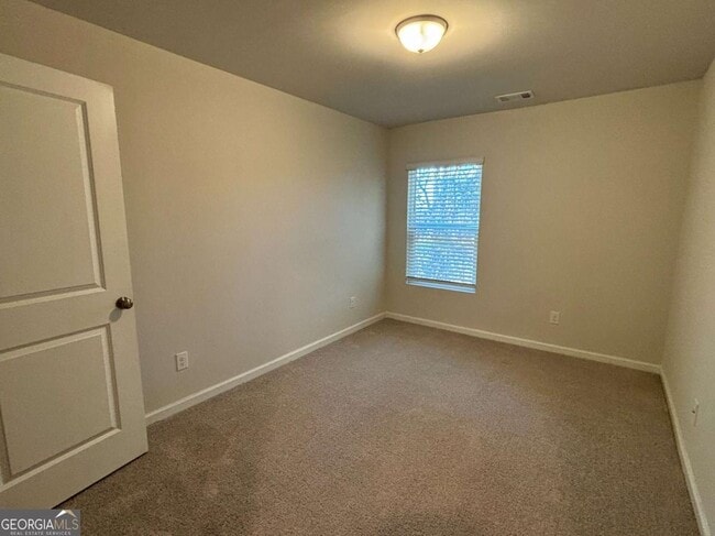 Building Photo - 2809 Ridgeview Dr