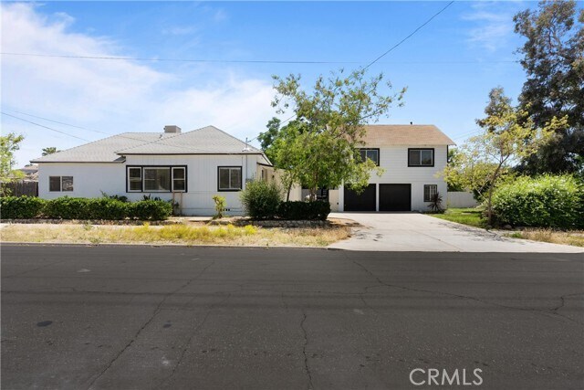 Primary Photo - 421 W Sun Ave
