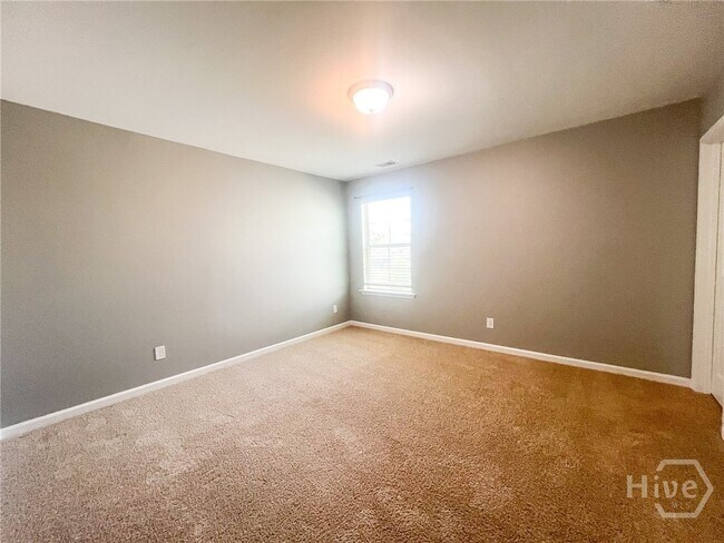 Building Photo - 70 Hazen Dr