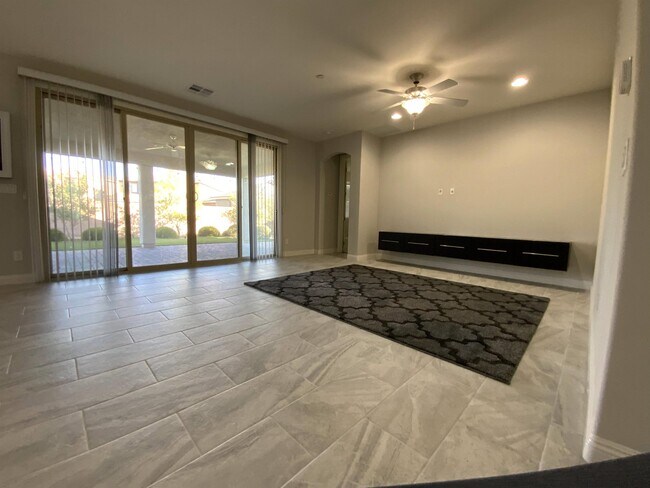 Building Photo - 799 Flowing Meadow Dr