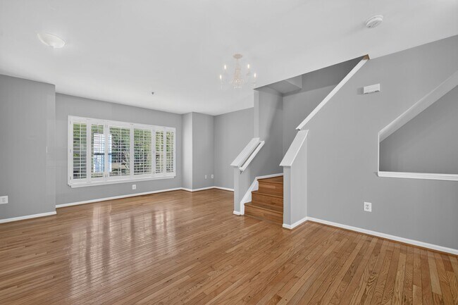 Building Photo - 13504 Hamlet Square Ct