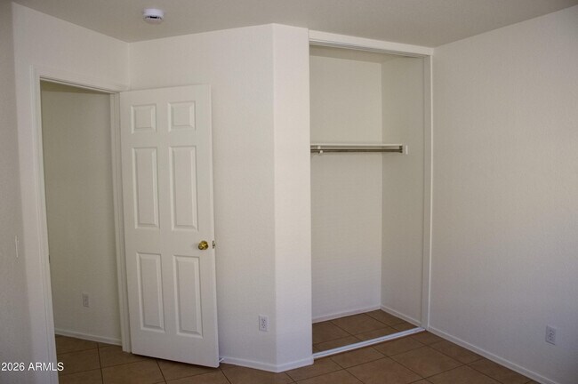 Building Photo - 2716 W Allens Peak Dr