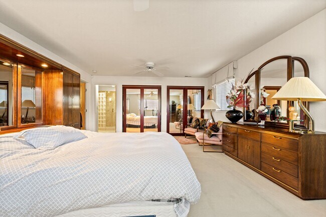 Building Photo - Breathtaking Views & Luxurious Furnished Rental in Oakmont's 55+ Community!