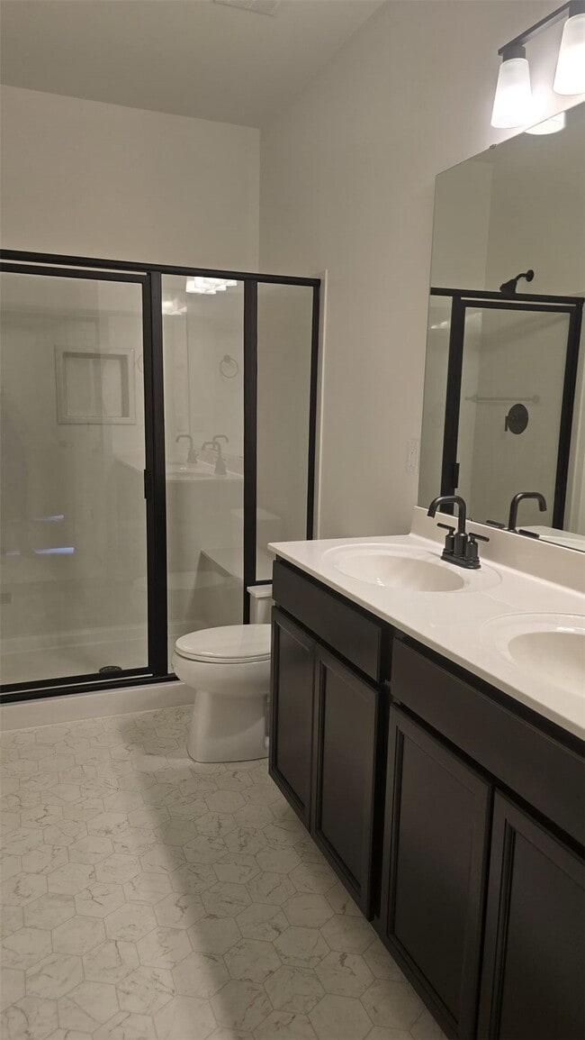 Building Photo - 49 Pheasant Ring Dr