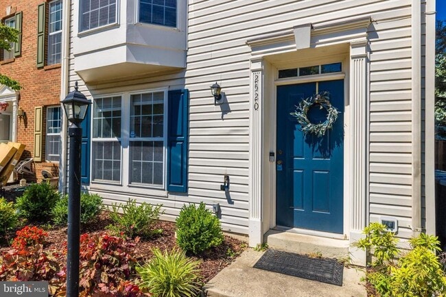 Primary Photo - 2520 Banshire Dr