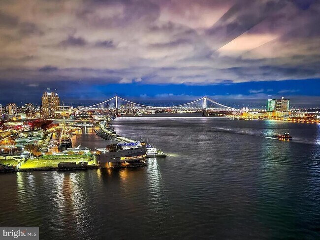 Building Photo - 717 S Christopher Columbus Blvd