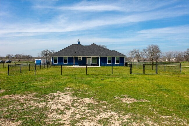 Building Photo - 12268 Cr 175