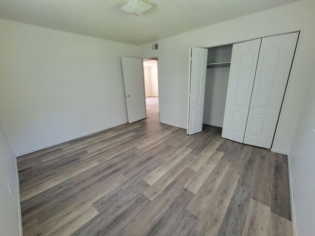 Interior Photo - dew3941