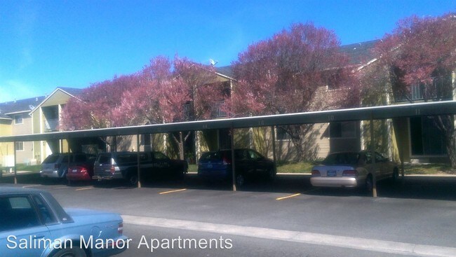 Building Photo - 800 S Saliman Rd