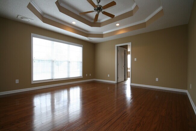 Building Photo - 176 Timber Oak Rd