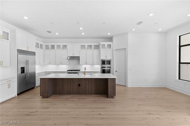 Building Photo - 16214 Verilyn Cir