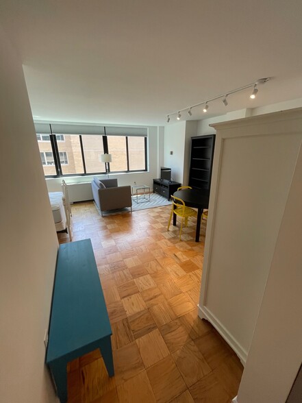 Building Photo - 2030 F St NW