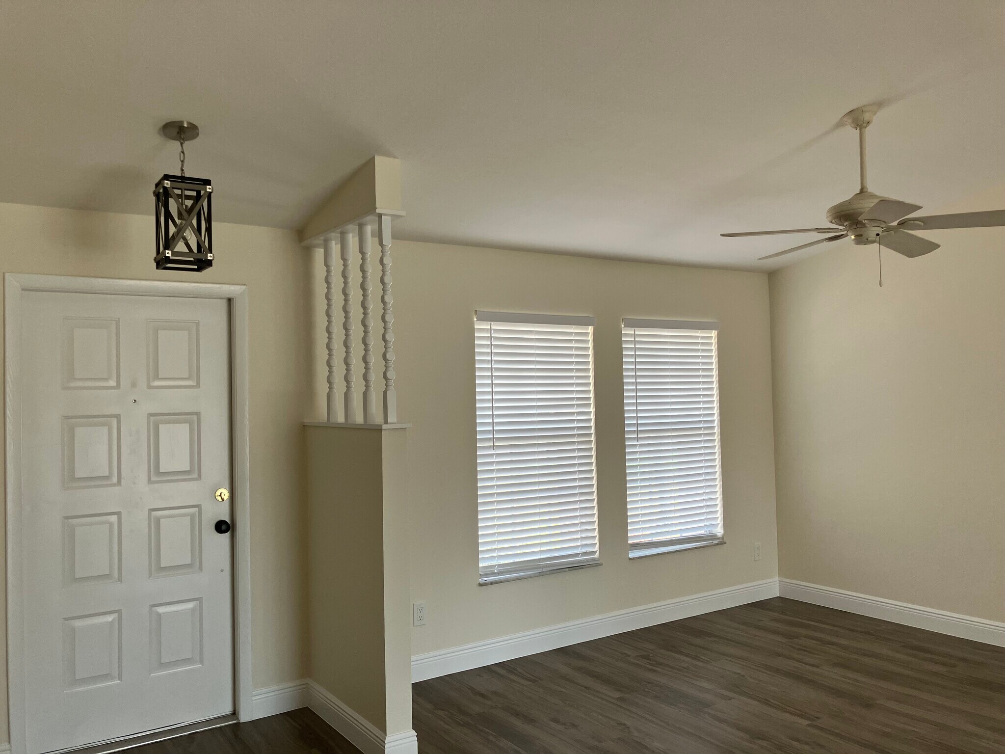 Front Door View - 3712 SW 5th Pl