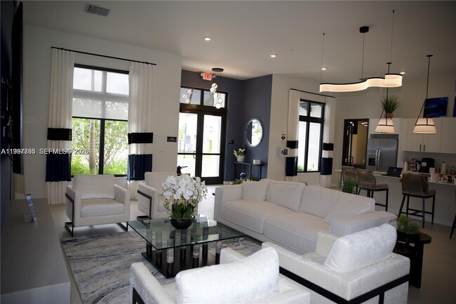 Building Photo - 5001 Peacock Wy