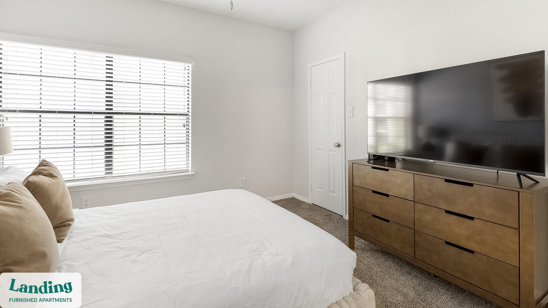 Building Photo - 1601 W Arbrook Blvd