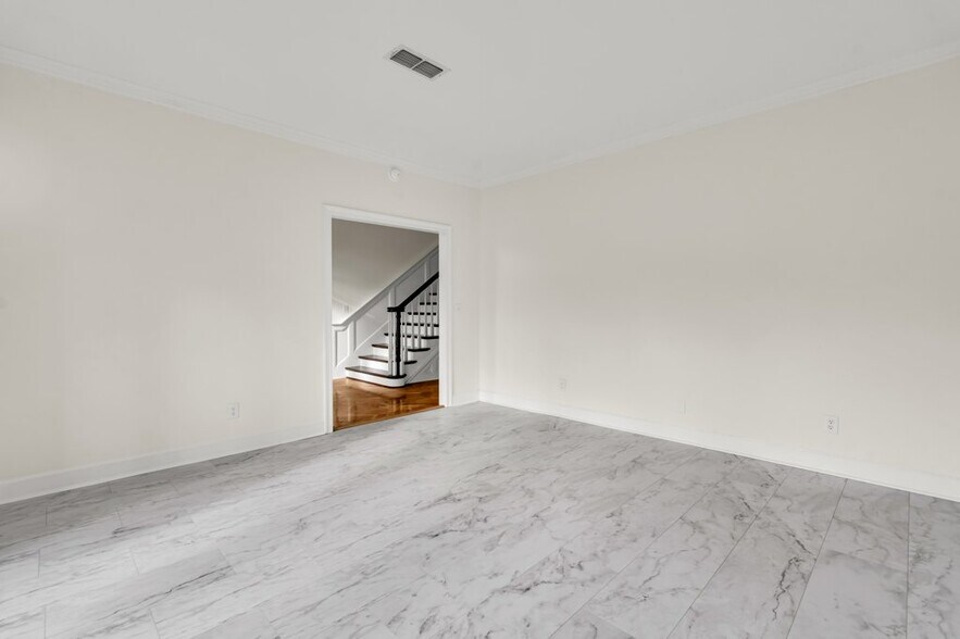 Building Photo - 415 Megan Ln